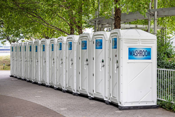 Portable Toilet Options We Offer in Noroton, CT